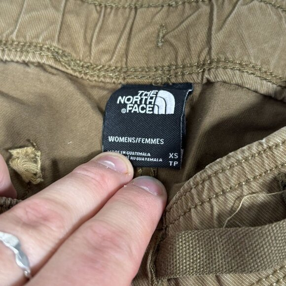 The North Face Women Casual Shorts - Picture 4 of 4